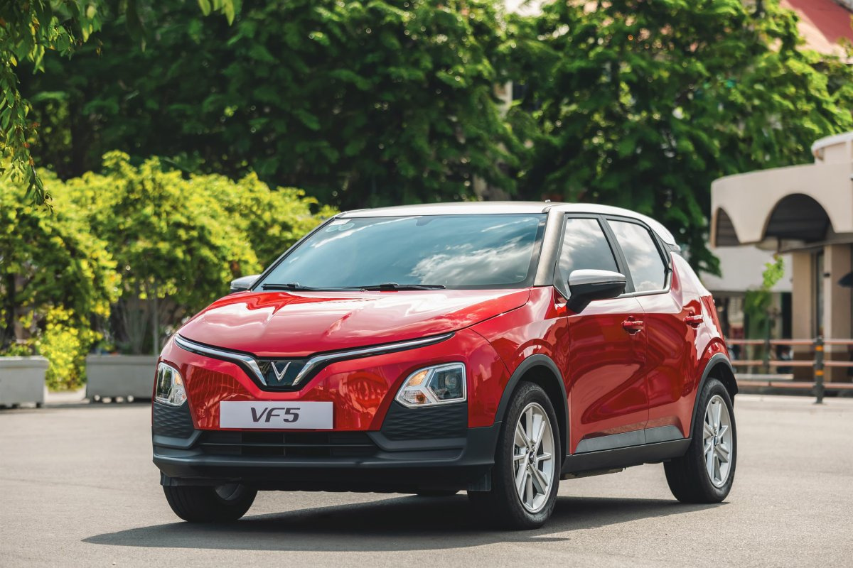 VinFast VF 3, VF 5 hay VF 6: Nên mua xe nào tốt nhất?